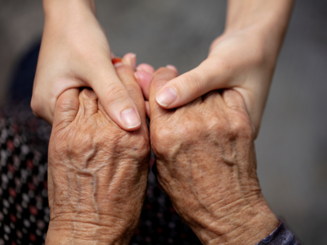 Buono Sociale  per persone anziani non autosufficienti e persone con disabilità grave 